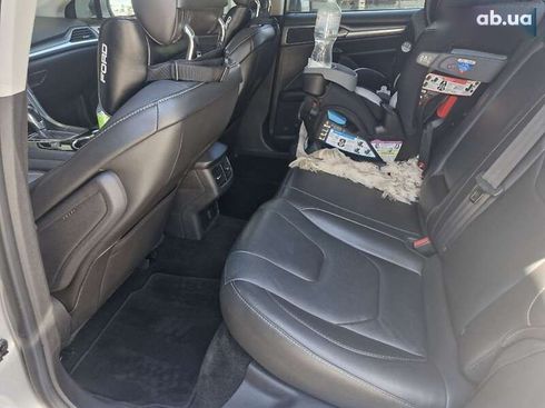 Ford Fusion 2014 - фото 30