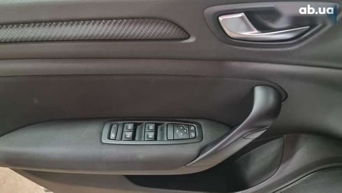 Renault Megane 2020 - фото 10