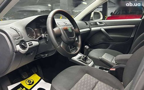 Skoda Octavia 2012 - фото 9