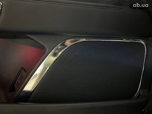 Lincoln Continental 2018 - фото 30