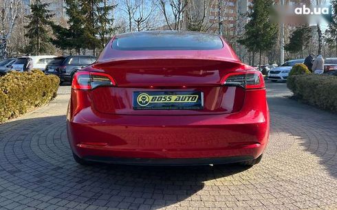 Tesla Model 3 2020 - фото 6