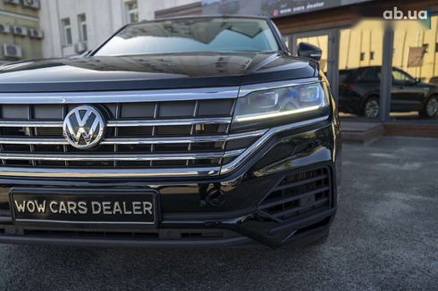 Volkswagen Touareg 2019 - фото 8