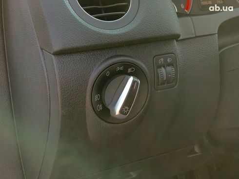 Volkswagen Tiguan 2012 белый - фото 21