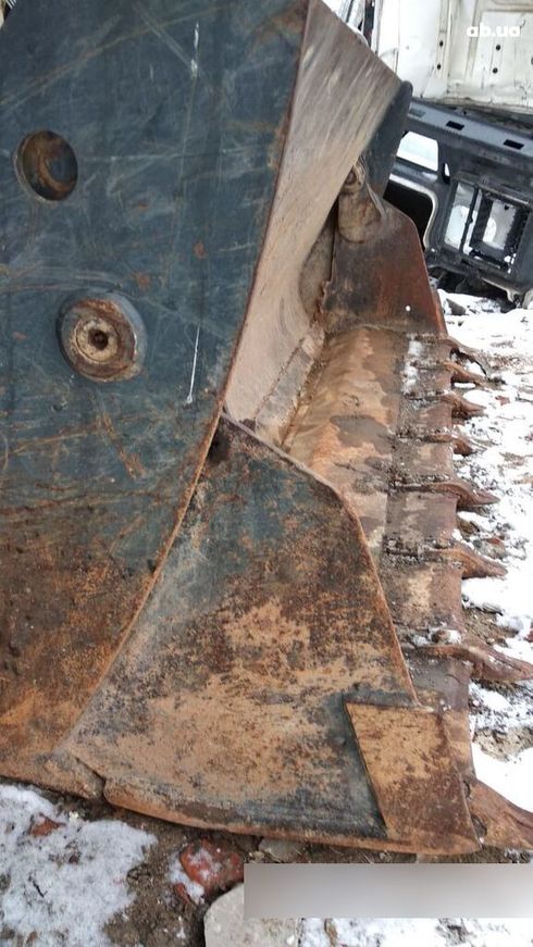 Komatsu WB 2010 - фото 11