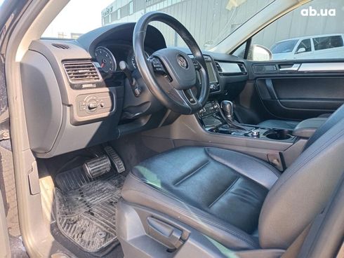 Volkswagen Touareg 2014 черный - фото 29