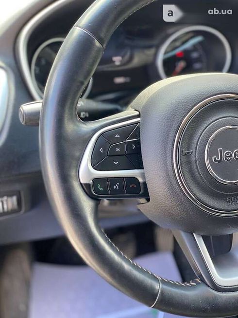 Jeep Compass 2017 - фото 22