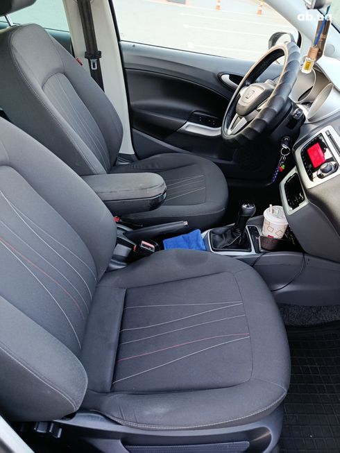 SEAT Ibiza 2011 черный - фото 6