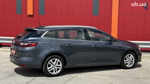 Renault Megane 2020 - фото 14