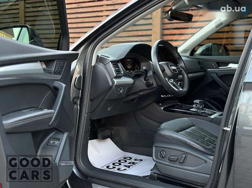 Audi Q5 2020 - фото 19