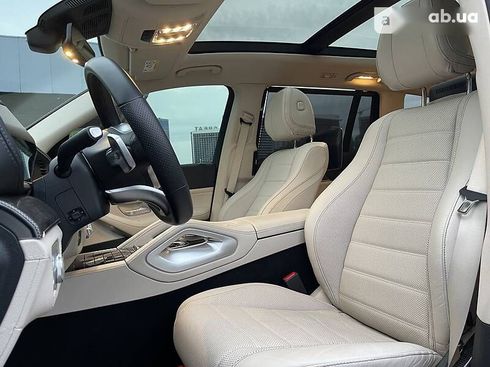 Mercedes-Benz GLS 580 2021 - фото 30