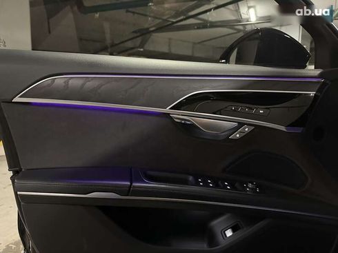 Audi A8 2021 - фото 24