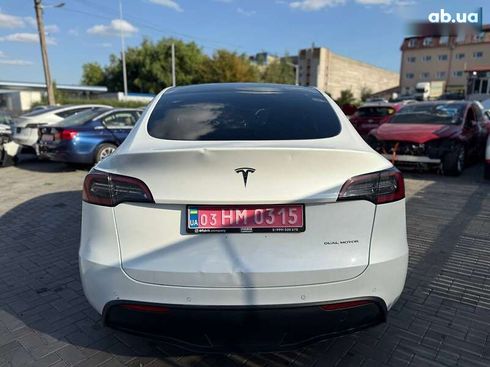 Tesla Model Y 2022 - фото 6