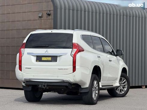 Mitsubishi Pajero Sport 2016 - фото 23