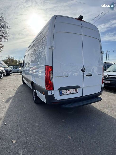 Mercedes-Benz Sprinter 2021 - фото 6