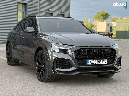 Audi RS Q8 2021 - фото 20