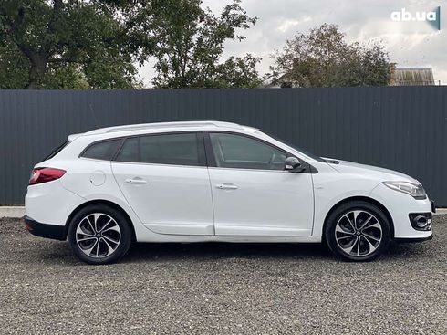 Renault Megane 2014 - фото 17