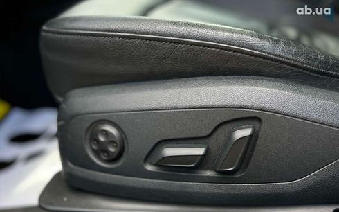 Audi A4 2017 - фото 19