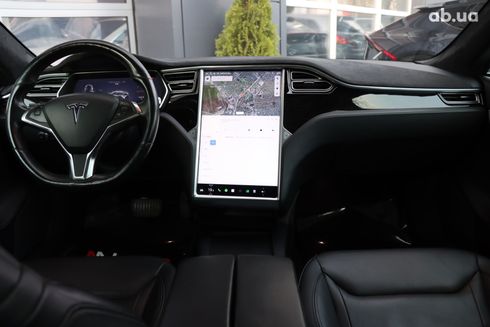 Tesla Model S 2017 серый - фото 5