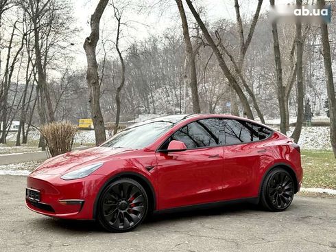 Tesla Model Y 2023 - фото 3