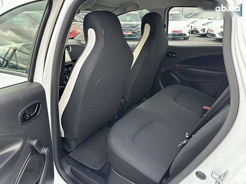 Renault Zoe 2020 - фото 27