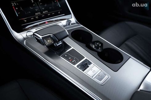 Audi A6 2018 - фото 24