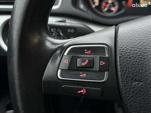 Volkswagen Passat 2012 - фото 25