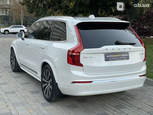 Volvo XC90 2023 - фото 12