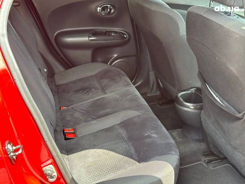 Nissan Juke 2017 красный - фото 13