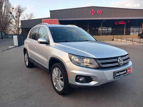 Volkswagen Tiguan 2012 серый - фото 3