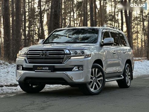 Toyota Land Cruiser 2016 - фото 2