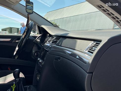 Skoda Superb 2013 серый - фото 72