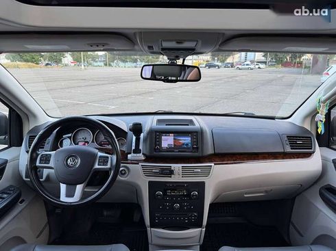 Volkswagen Routan 2013 - фото 30