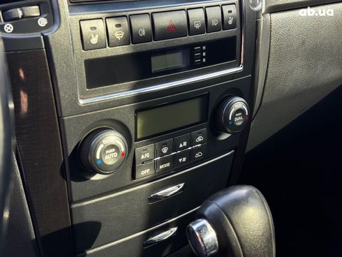 Kia Sorento 2008 черный - фото 21