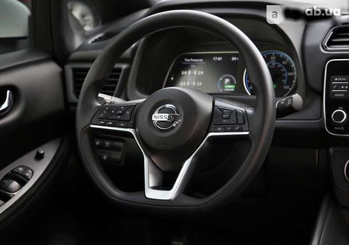 Nissan Leaf 2020 - фото 17