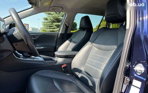 Toyota RAV4 2019 - фото 9