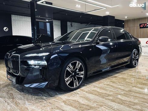 BMW 7 серия 2023 - фото 12