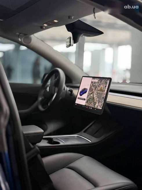Tesla Model Y 2022 - фото 2