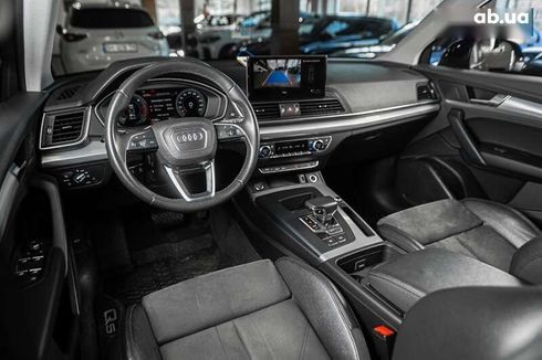 Audi Q5 2021 - фото 27