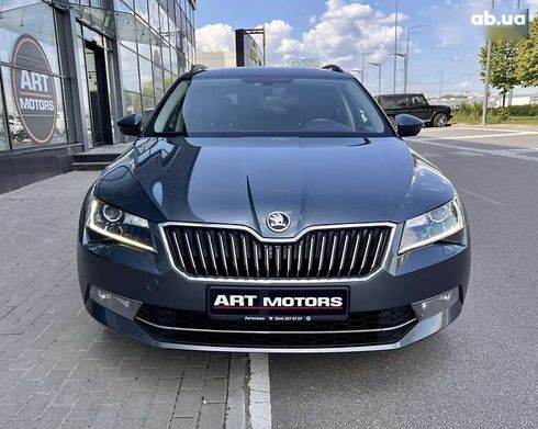 Skoda Superb 2016 - фото 8