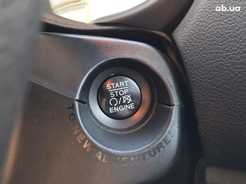 Jeep Renegade 2016 серый - фото 30