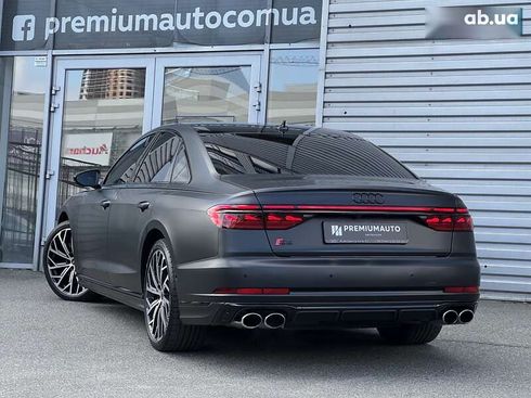 Audi S8 2022 - фото 9