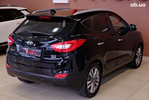 Hyundai ix35 2015 черный - фото 5