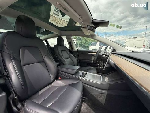 Tesla Model 3 2023 - фото 10