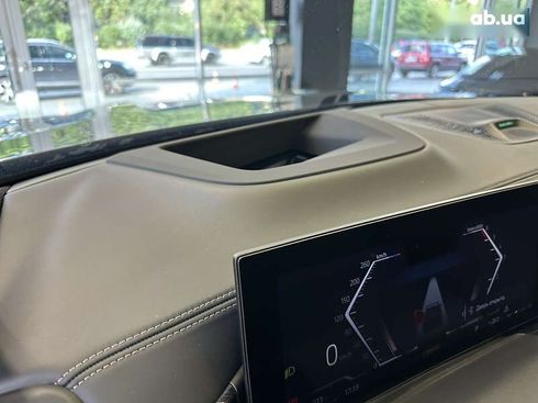 BMW X7 2023 - фото 25