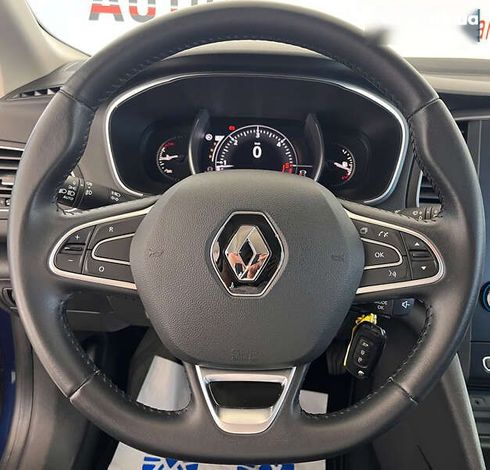 Renault Megane 2019 - фото 8