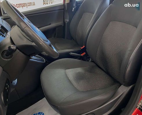 Hyundai i10 2012 - фото 8
