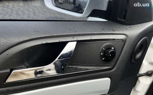 Skoda Octavia 2010 - фото 10