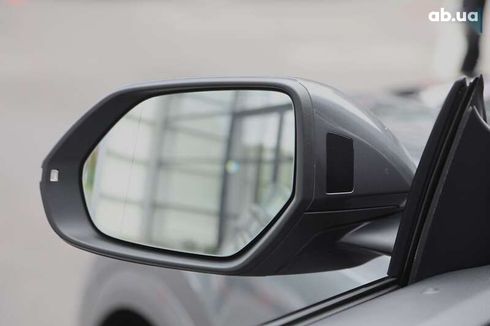 Audi Q8 2020 - фото 12