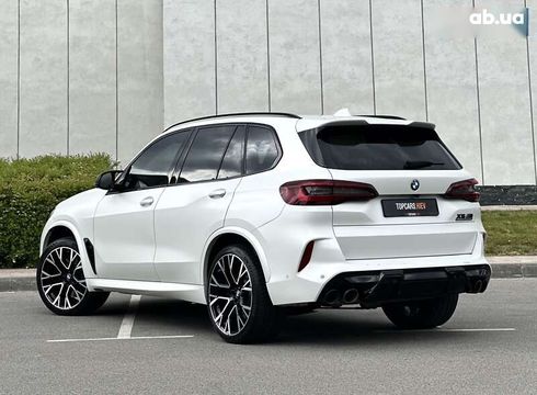 BMW X5 M 2022 - фото 15