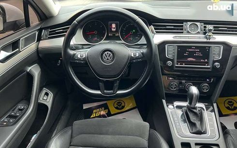 Volkswagen Passat 2016 - фото 17